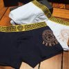 Recomendado: ropa interior masculina Versace